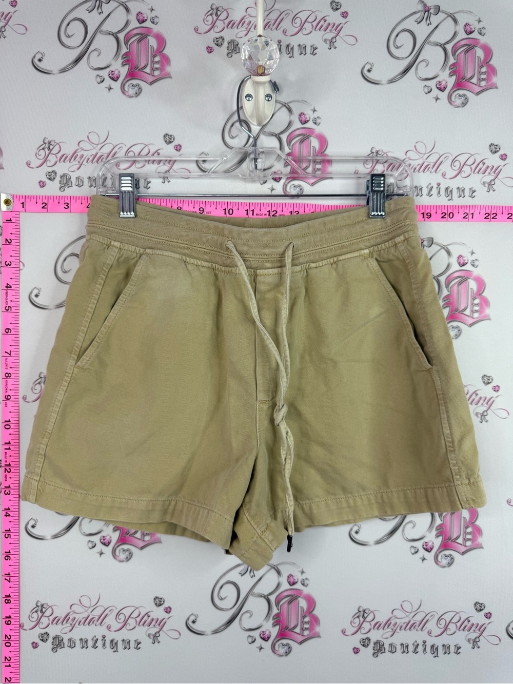 GAP shorts tan beige Women's Drawstring Khaki Athletic Shorts